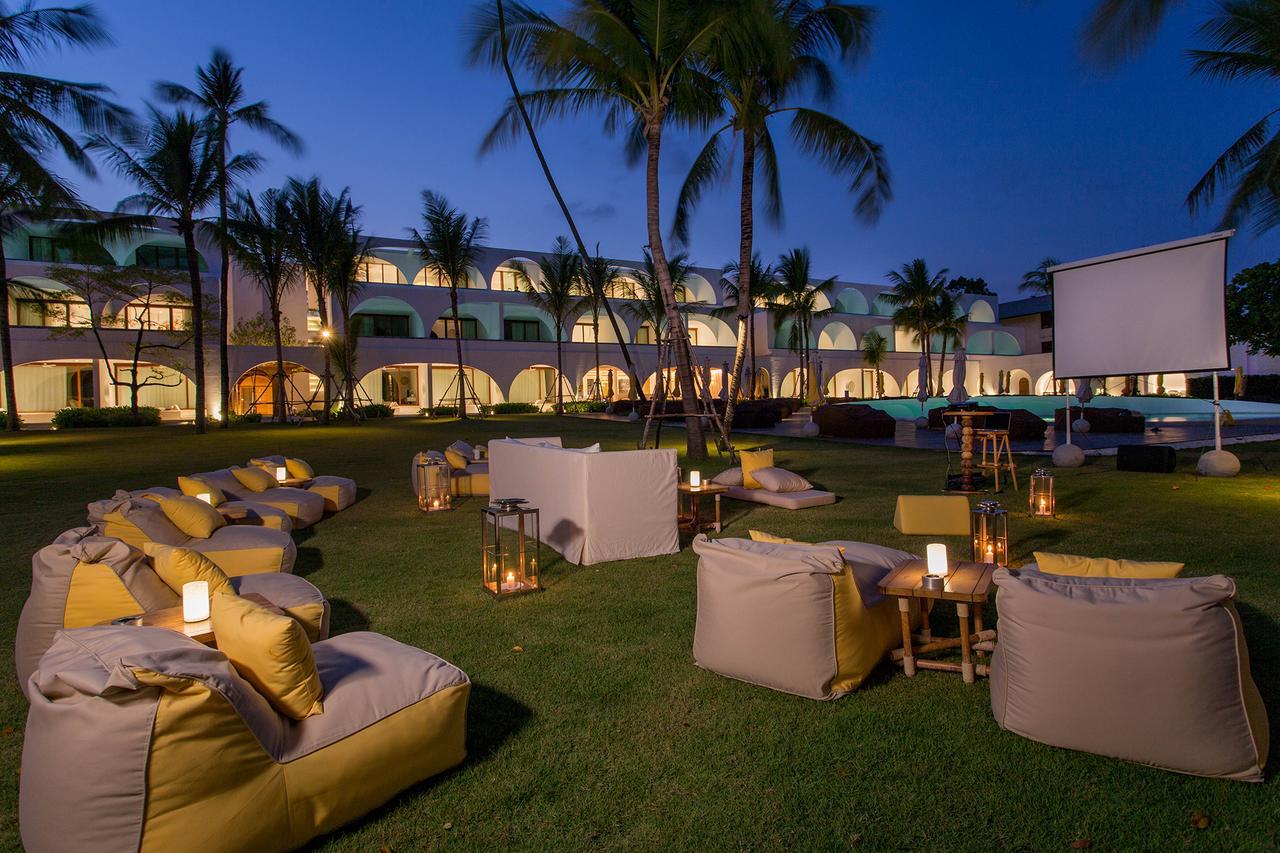 SALA Samui Chaweng Beach Resort - SHA Plus Exterior foto The lawn at The Standard, Hua Hin